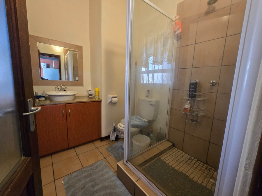 To Let 1 Bedroom Property for Rent in Dassie Rand North West